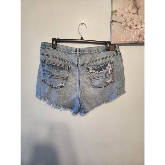 American Eagle size 18 Hi Rise Festival Destroyed Shortie Jean Shorts - Picture 4 of 6